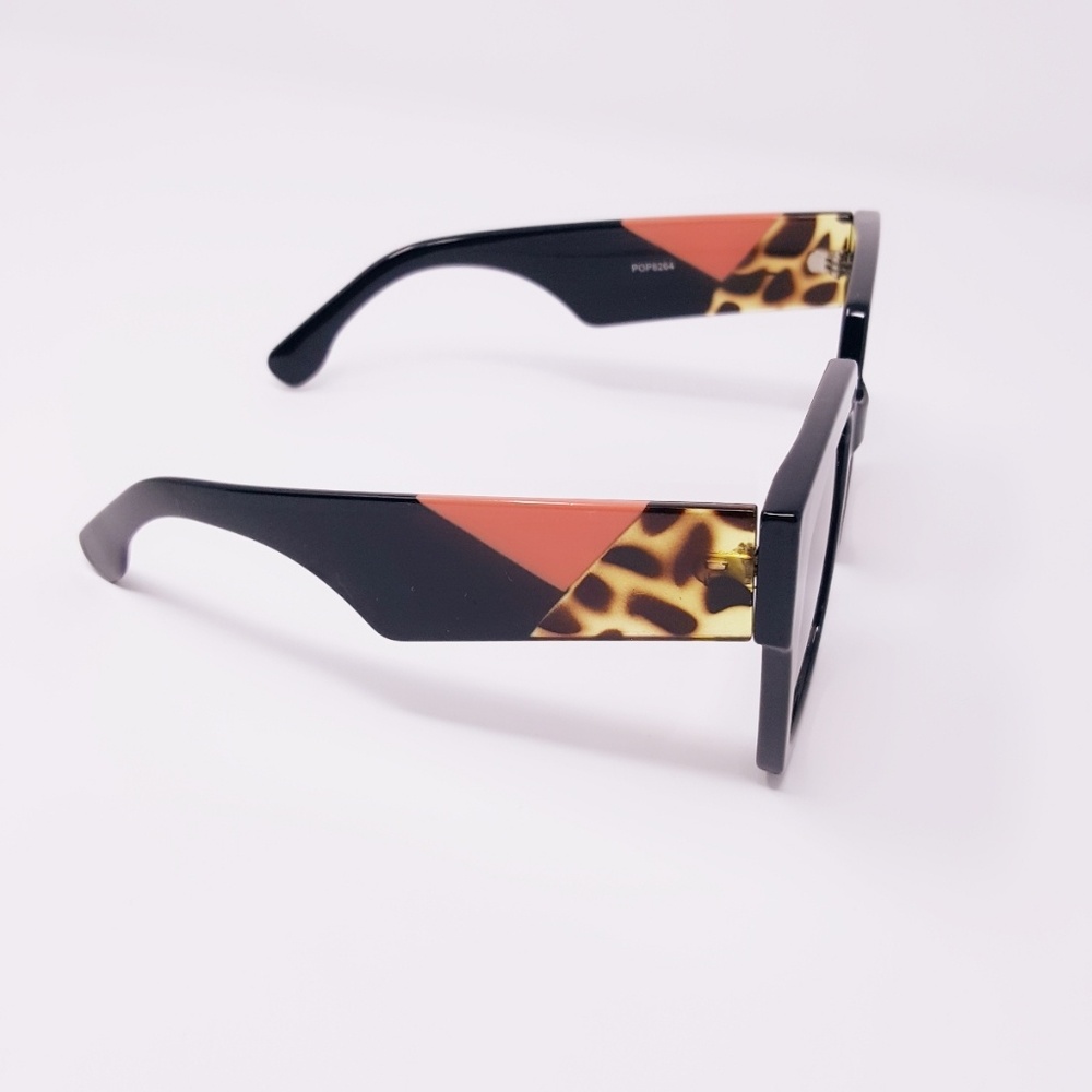 Brand New Fashion Sunglasses With Pouch - Picture 4 of 7